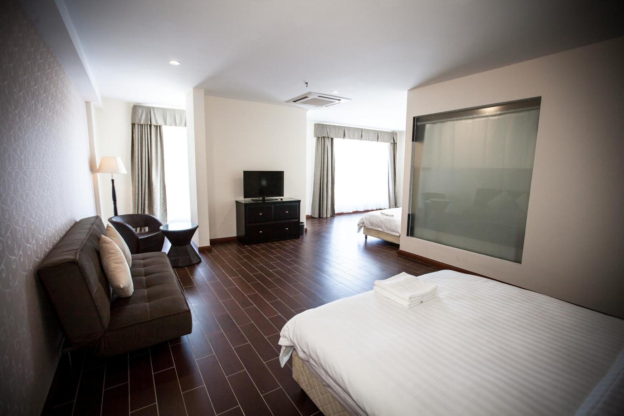 Putatan Platinum Hotel Kota Kinabalu Zimmer foto